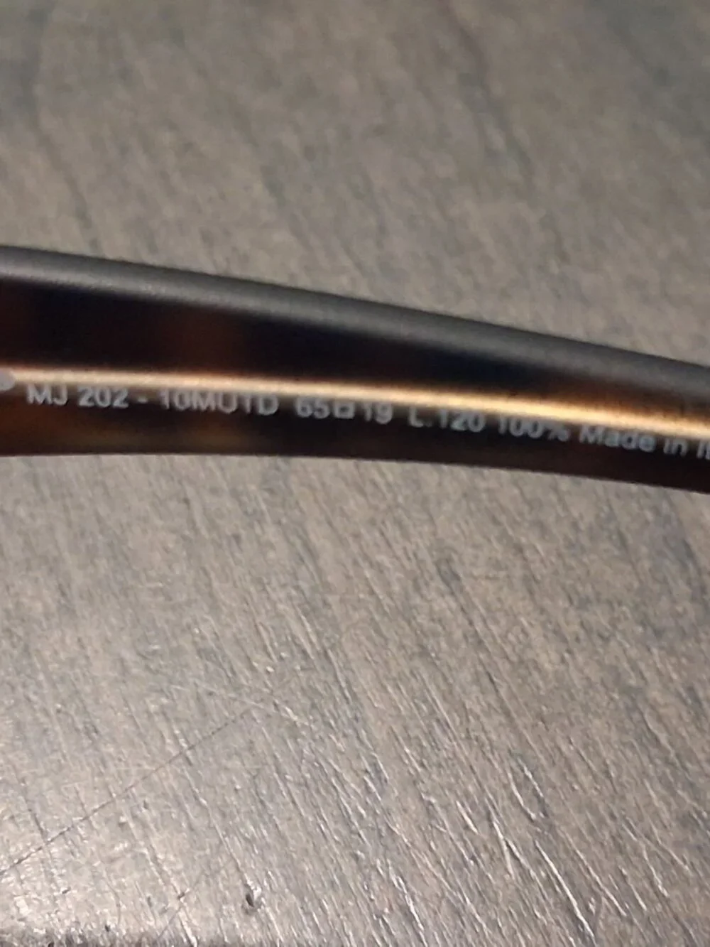 Maui Jim (MJ 202) Peahi Wraparound Sports Sunglasses w/ Original Case and Cloth